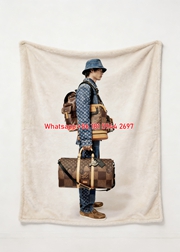 Luxury LV Men's Bags Flannel Sofa Throw Blanket 466